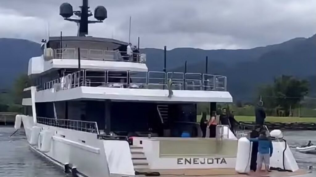 Neymar movimenta Angra Destaque